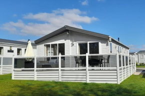 Platinum lodge on Carlton Meres holiday Park